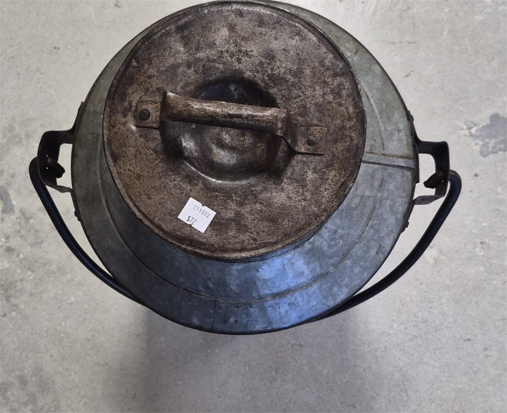 Milk Pot - Top