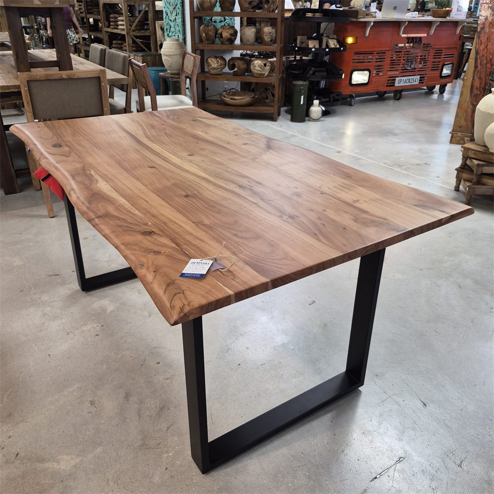 Mesa de comedor - Frente