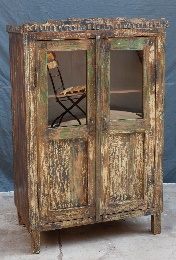 Gabinete con vidrio