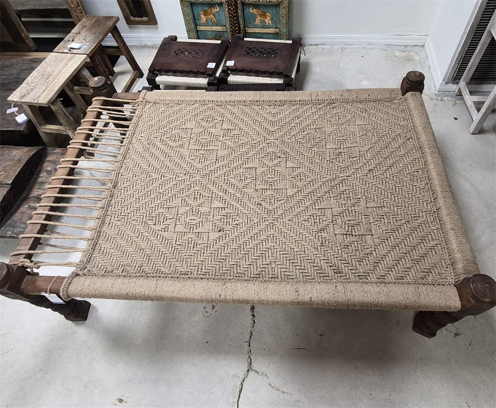 Charpo Daybed - Top