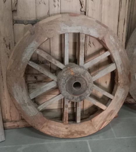 Rueda de madera