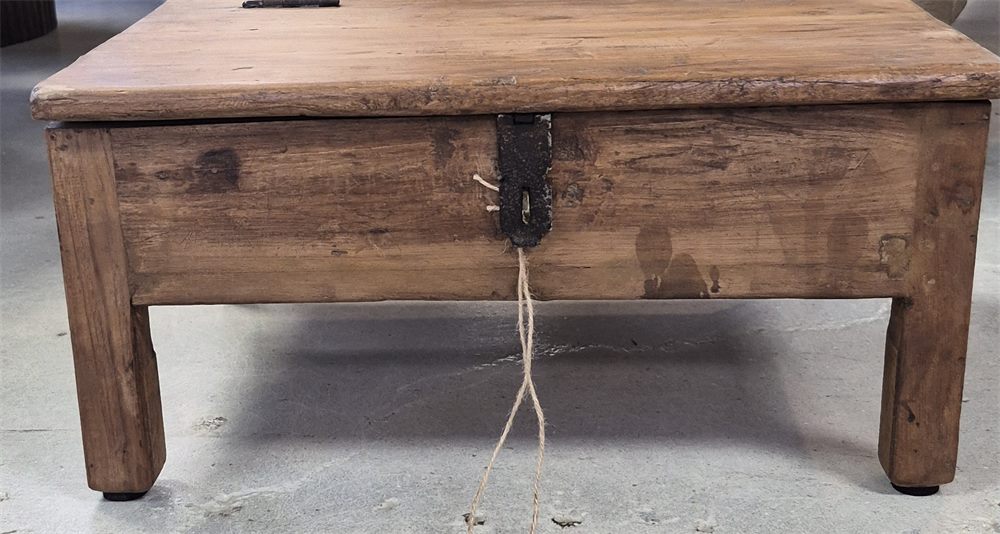 Trunk - Front