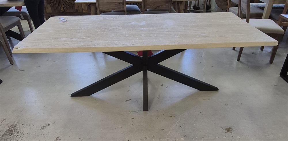 Mesa de comedor - Frente