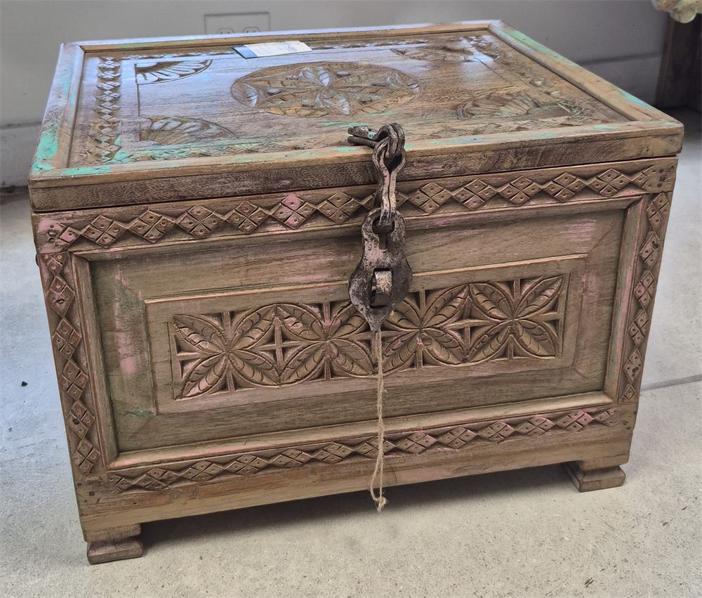 Trunk - Front