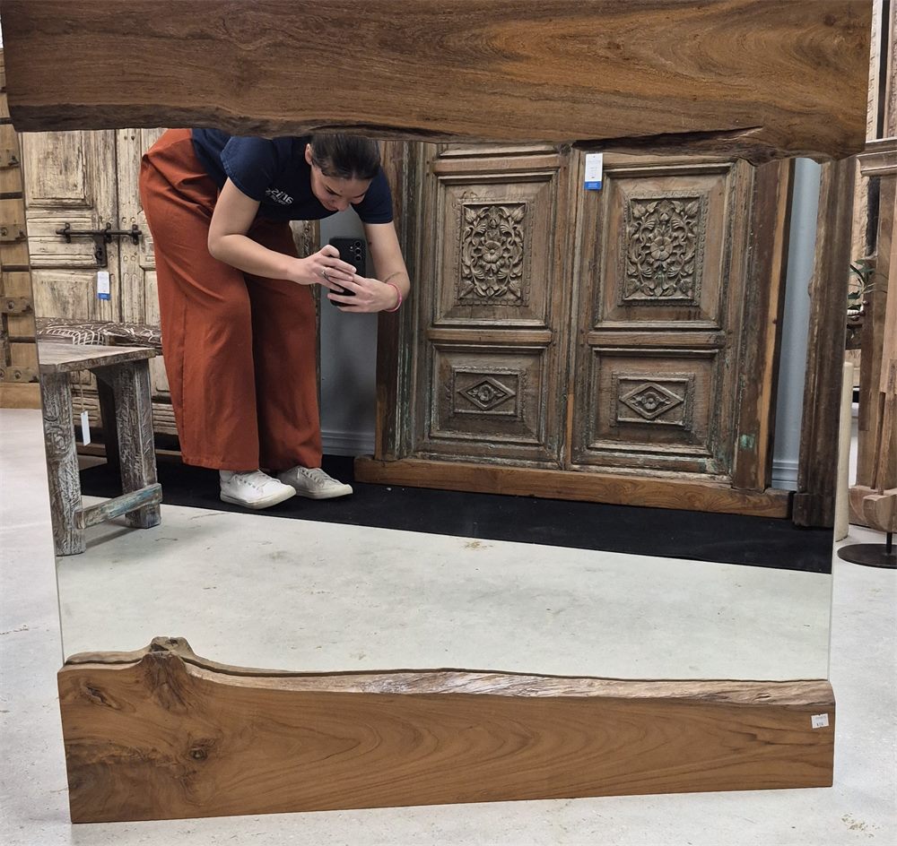 Teak Mirror MF - V - Front